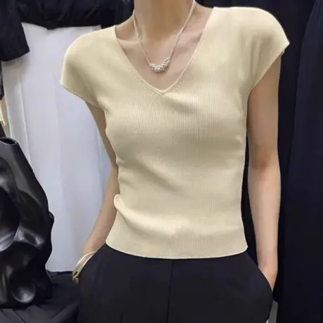 冰丝针织衫v领正肩短袖t恤女夏季设计感小众内搭修身显瘦打底上衣图片