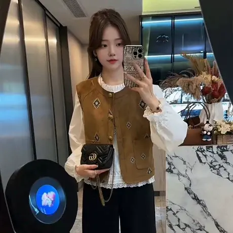 高级感菱形绣花刺绣圆领马夹外套女2025秋冬新款无袖背心坎肩上衣商品大图