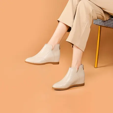 靴子女2023秋冬季新款厚底内增高女式皮靴牛皮小短靴女平跟短靴子商品大图