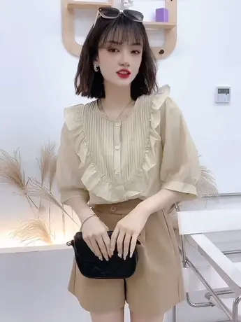2023夏荷叶边短袖衬衫女雪纺小衫上衣休闲西装短裤工装裤两件套装商品大图