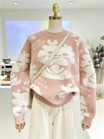 秋冬加厚保暖新年软糯立体卡通国风小龙宽松针织圆领套头毛衣女图片