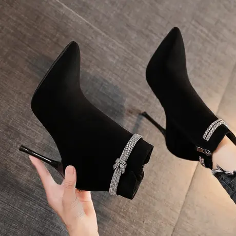 靴子女短靴2023年秋冬新款网红百搭瘦瘦靴性感细跟尖头水钻高跟靴图片