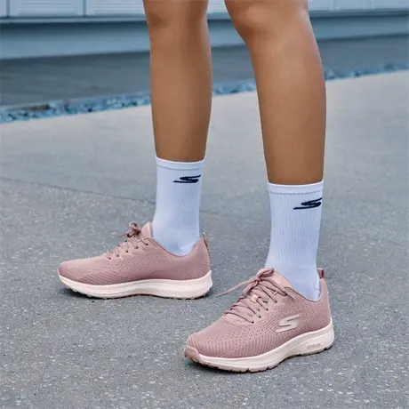 Skechers斯凯奇女鞋轻质高弹减震跑鞋夏季时尚潮流百搭休闲运动鞋商品大图
