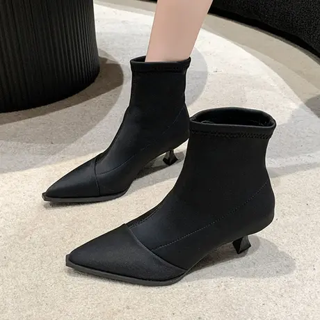 尖头短靴女春秋单靴2023年新款小跟弹力瘦瘦靴细跟绒面低跟靴子女图片