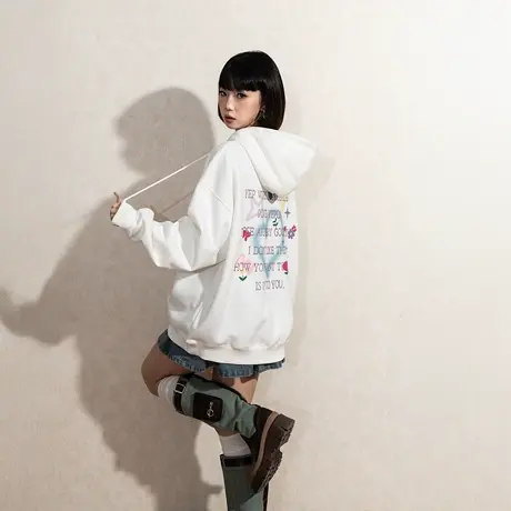 YEP白色印花连帽卫衣女春秋2025年新款宽松加厚复古帽衫外套加绒图片