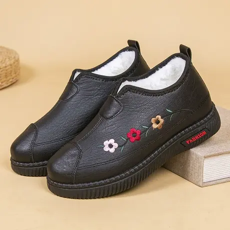 老人鞋女冬季加绒中老年人保暖鞋防滑软底妈妈老北京布鞋奶奶棉鞋图片