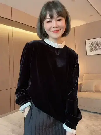 法式百褶花边领黑色丝绒长袖衬衫女冬宽松百搭显瘦气质打底衫上衣图片