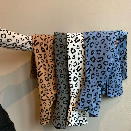 chic高领打底衫女装豹纹内搭上衣欧货2023年早春秋新款ins长袖t恤图片