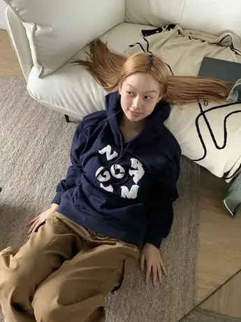 ulzzang韩系大码卫衣女时尚连帽抽绳设计感外套宽松百搭秋季上衣商品大图