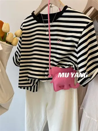 新鲜新品！韩国粉色爱心条纹短袖T恤女宽松百搭休闲圆领洋气上衣商品大图