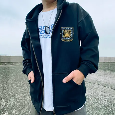 潮牌大码男装加肥加大国潮简约连帽加绒加厚拉链开衫卫衣男潮外套图片