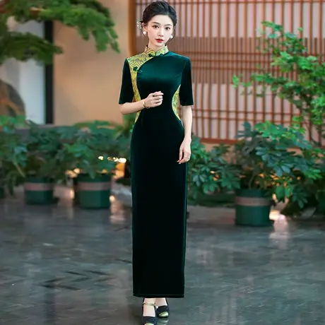 高端走秀旗袍2025新款演出服墨绿色丝绒改良连衣裙气质年轻款优雅图片