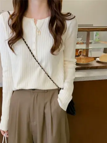 软糯温柔韩版气质纽扣半开领针织衫2023春秋冬季内搭别致洋气上衣商品大图