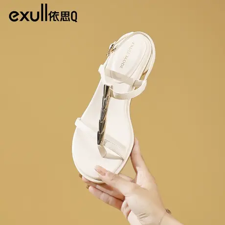 依思q凉鞋女夏季2024年新款仙女风夹趾金属扣一字带粗跟罗马女鞋商品大图