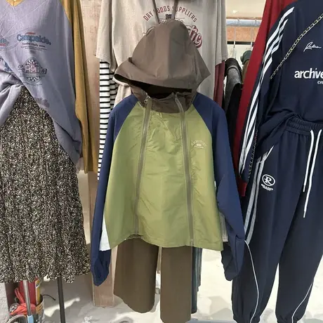 秋装新款连帽领双拉链字母小标短款风衣春秋外套工装外套百搭上衣商品大图