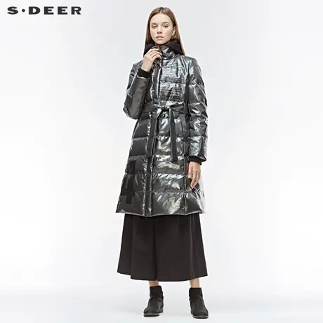 sdeer 🍀圣迪奥新款连帽拼接字母胶印插袋收腰长款羽绒服S19482469图片