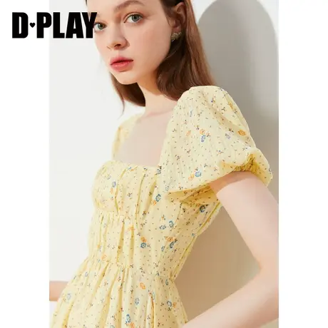 DPLAY夏新法式温柔方领小泡袖夏日奶黄印花短印花沙滩裙图片