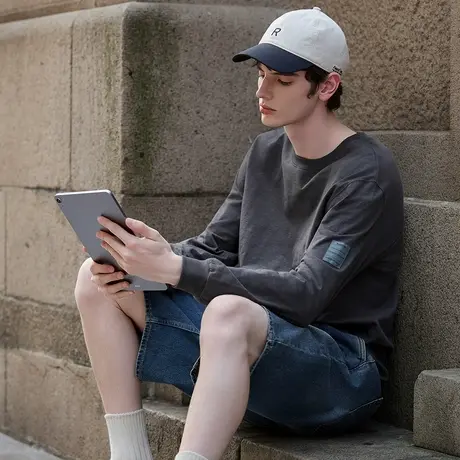 唐狮秋季新款长袖T恤男纯色小标休闲圆领上衣宽松内搭打底潮tTMTA商品大图