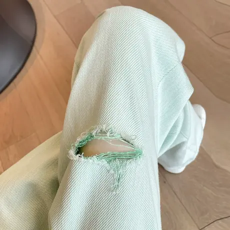 浅绿色破洞阔腿牛仔裤女春秋2023年新款小个子高腰宽松显瘦直筒裤图片