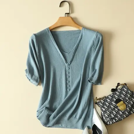 2024春装时尚新款V领短款中袖宽松套头针织衫五分袖上衣打底衫女图片