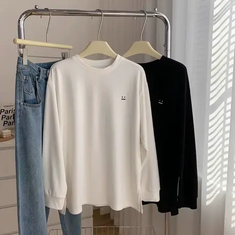 开叉下摆德绒保暖长袖T恤女秋冬宽松加绒加厚内搭打底衫上衣刺绣商品大图