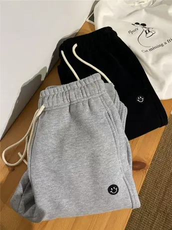 刺绣笑脸加绒加厚卫裤女冬季新款束脚休闲裤小个子宽松百搭长裤子图片