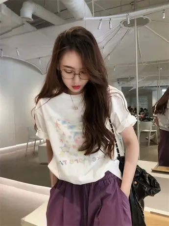 白色可爱魔法师印花短袖t恤女夏季美式设计感宽松休闲小个子上衣商品大图