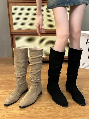 复古绒面粗跟尖头堆堆靴女款2023夏秋季新款棕色皱褶高筒西部长靴图片