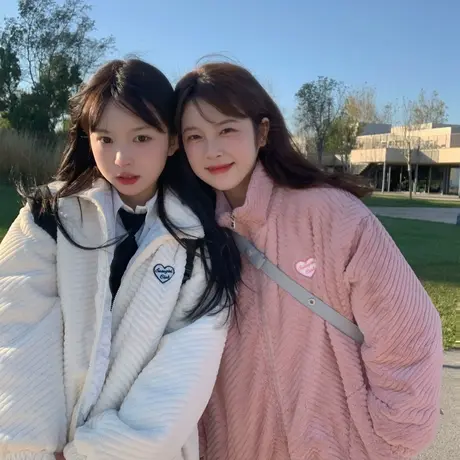 羊羔毛外套女2022新款秋冬季小个子高级感上衣加绒加厚开衫棒球服图片