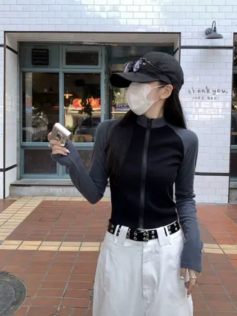 酷甜辣妹立领撞色拉链长袖T恤女秋季设计感小众短款修身显瘦上衣商品大图