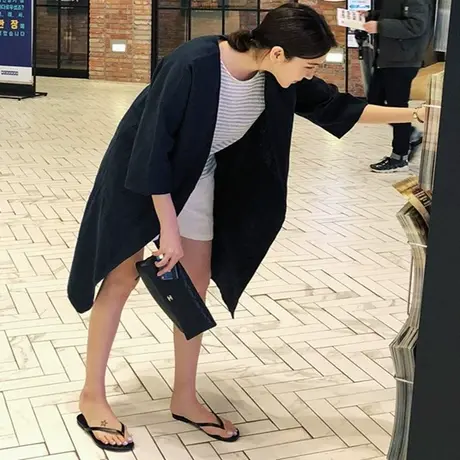 夏装棉麻薄款开衫防晒衣女中长款韩版宽松大码七分袖外套空调衫潮图片