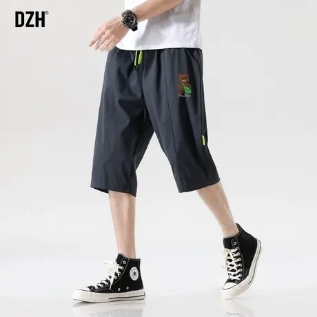 男士户外运动短裤男小熊印花美式直筒七分裤子2023新款半截沙滩裤商品大图