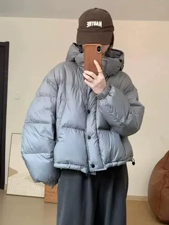 韩版短款连帽羽绒服女2023冬季新款宽松白鸭绒加厚保暖面包服外套图片