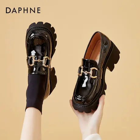 达芙妮厚底英伦乐福鞋女鞋高跟2022新款一脚蹬小皮鞋漆皮增高单鞋图片