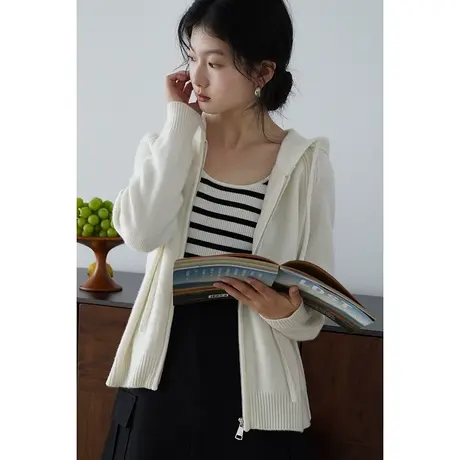 嘉茱莉2023秋季新款针织开衫外套女连帽拉链针织上衣1OO羊毛毛衣商品大图