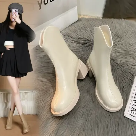 法式靴子女2023新款洋气韩系高级感小短靴高跟超火短靴小香风白色图片