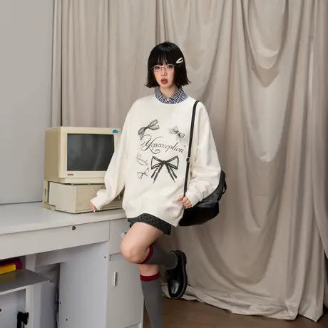 YEP韩系少女心蝴蝶结圆领卫衣女早秋新款印花宽松插肩袖复古上衣商品大图