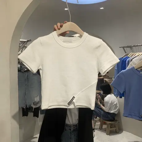 短款短袖T恤女早春夏装2022新款时尚百搭修身打底衫潮ins半袖上衣图片