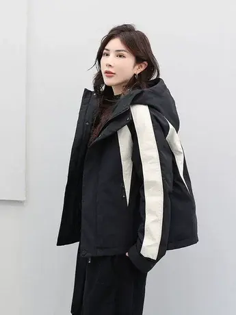 2023秋冬新款连帽短款羽绒服时尚运动白鸭绒户外服女士小个子百搭商品大图