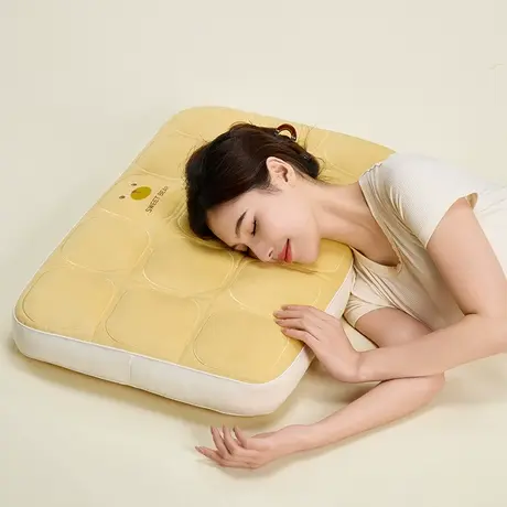 恒源祥小熊豆乳面包枕黄色记忆棉枕头男女通用柔软舒适助眠枕芯商品大图