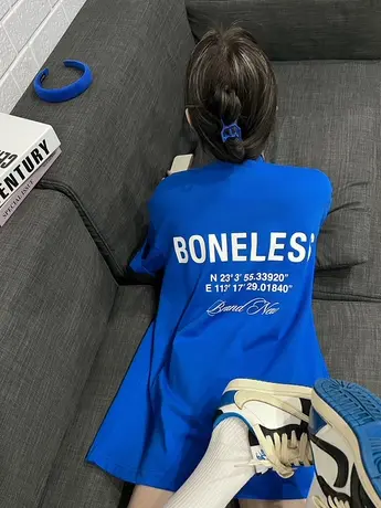 中长款半袖克莱因蓝T恤女夏季2024新款宽松大码休闲短袖纯棉上衣商品大图