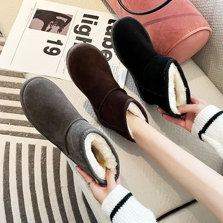 雪地靴女短筒冬季短靴加绒加厚靴子平底学生保暖棉鞋一脚蹬女靴子图片