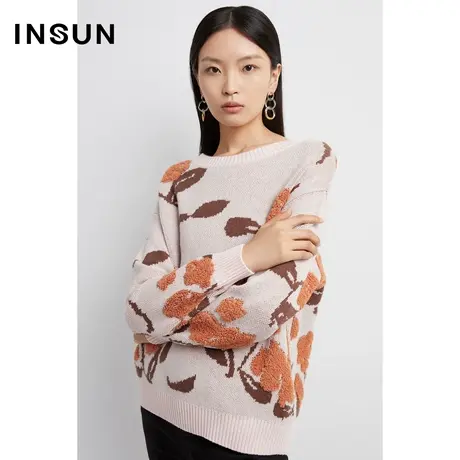 INSUN恩裳线上专选春季花朵装饰针织衫圆领毛衣商品大图
