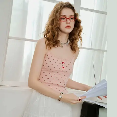 a02美式辣妹波点蝴蝶结蕾丝吊带2025春季甜美修生显瘦式背心图片