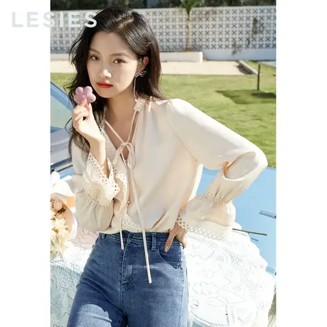 LESIES蓝色倾情春秋款女装不对称花边绑带设计甜美淑女上衣图片