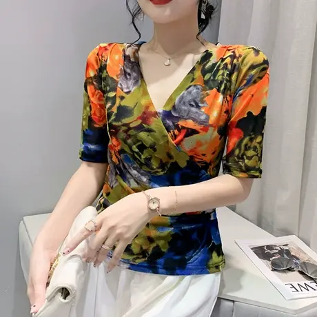 欧货交叉V领T恤女装2023新款设计感小众印花五分袖上衣网纱打底衫商品大图