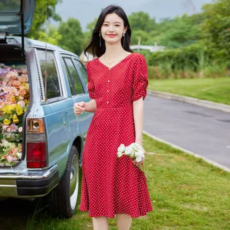 时尚波点红色短袖连衣裙2023年夏季新款淑女温柔显瘦中长款裙图片
