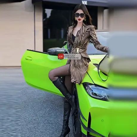 秋冬季英伦风印花假两件中长款棉服2023新款气质减龄风衣式外套图片