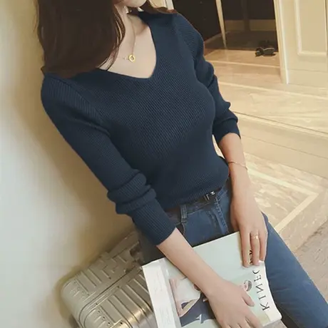 2023年新款秋冬季设计感小众外穿内搭针织打底衫女士爆款V领毛衣商品大图