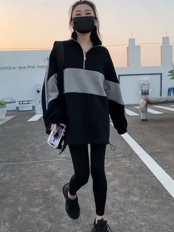 加绒加厚小众卫衣女春秋新款胖mm大码宽松显瘦时髦遮肚上衣200斤图片